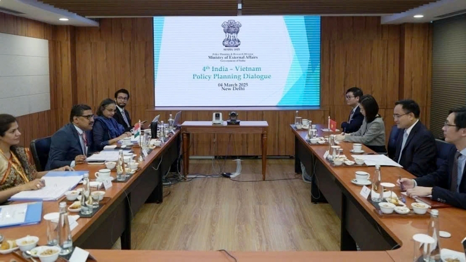 Vietnam and India hold policy planning dialogue in New Delhi